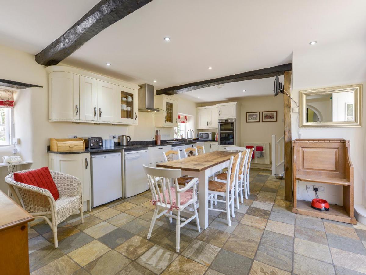 Michaelmas Cottage Drewsteignton Exterior photo